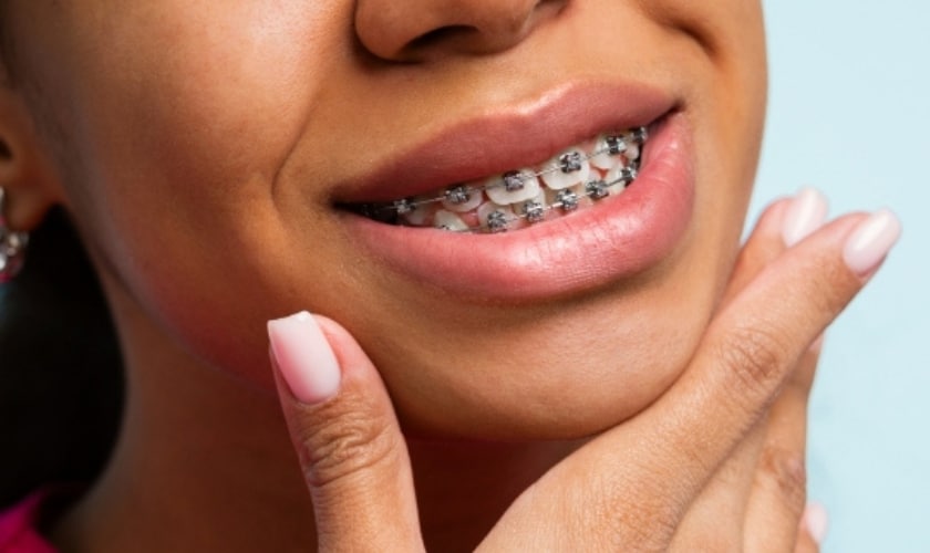 Thinking About Braces Or Aligners? Discover The Expertise Of An Orthodontist